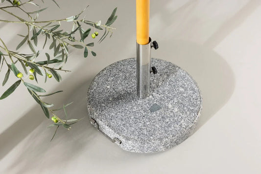 Sonnenschirmständer Dom - 40 kg Granit Schirmständer mit Rollen in Grau
