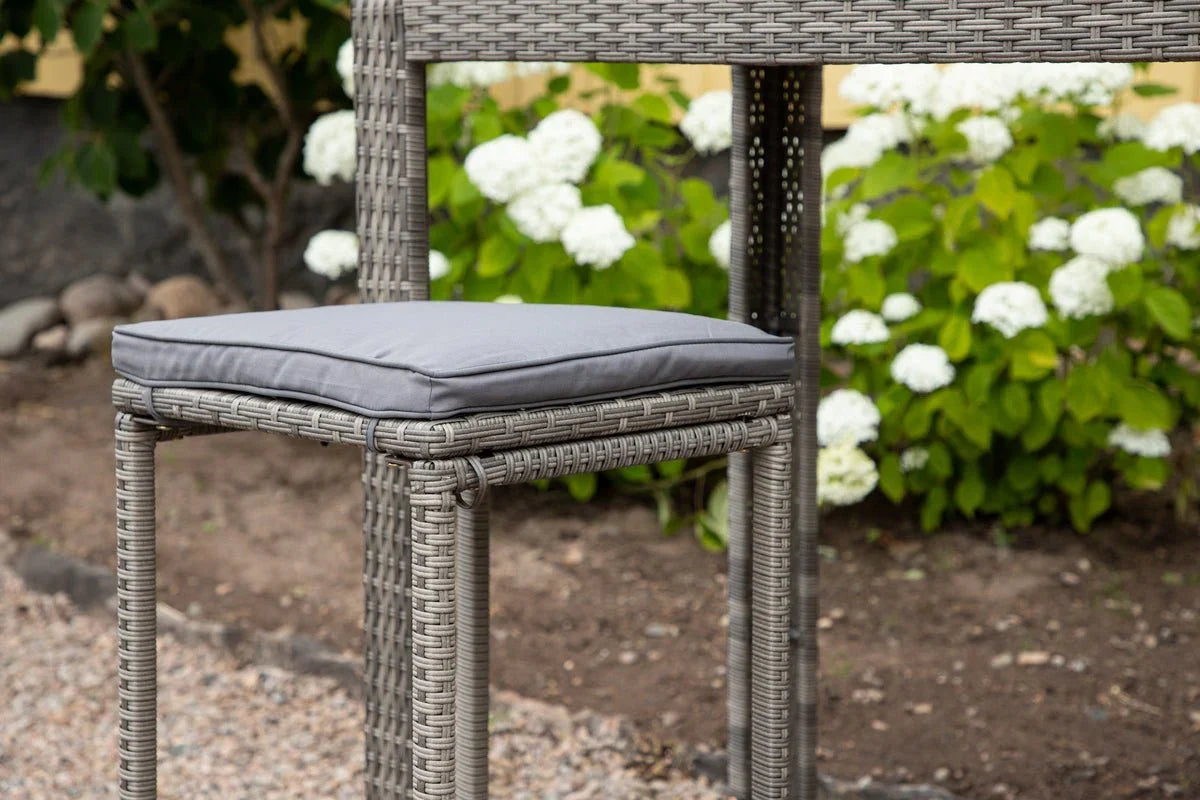 Gartenstuhl Henry - aus Rattan in Grau