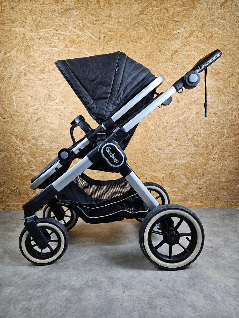 Emmaljunga - NXT90 Flat Outdoor Buggy Kinderwagen (Gestell und Sportsitz) - Schwarz in gutem Zustand